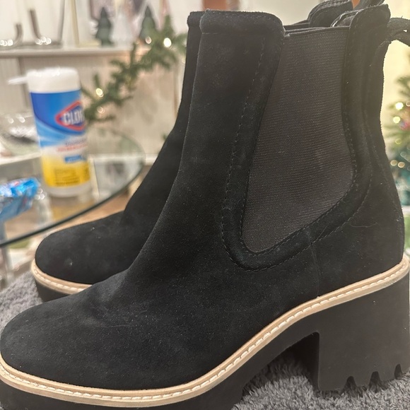 Dolce Vita Black H2O suedes Ankle Booties size 7 - Picture 3 of 10